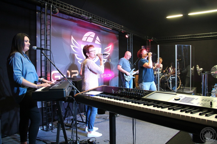 con 092018 10 let jubilej cerkvi 006