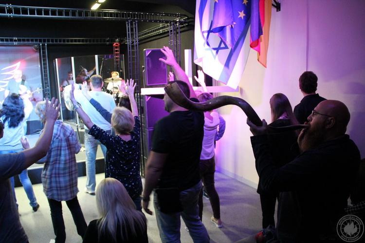 con 092018 10 let jubilej cerkvi 010