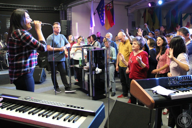 con 092018 10 let jubilej cerkvi 019