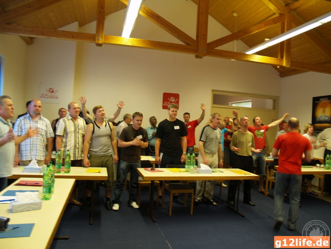 enc mens juni2010 003