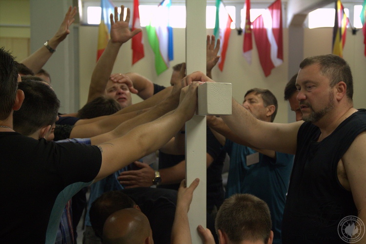 con personality transformation 2018 016