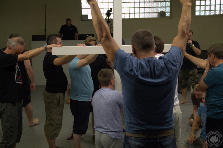 con personality transformation 2018 029