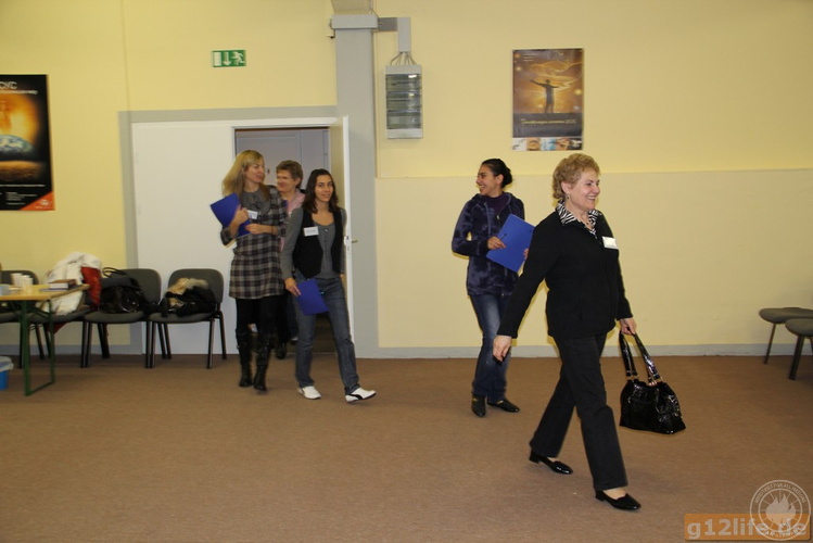 enc 2010 nov Frauen 005