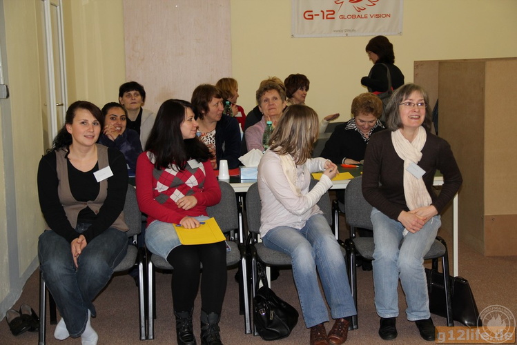 enc 2010 nov Frauen 013