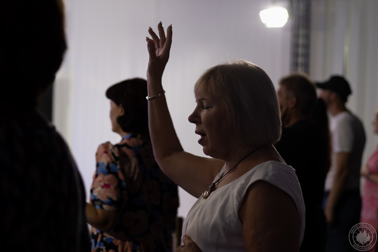 con konferencija s adam tompson 2023 4